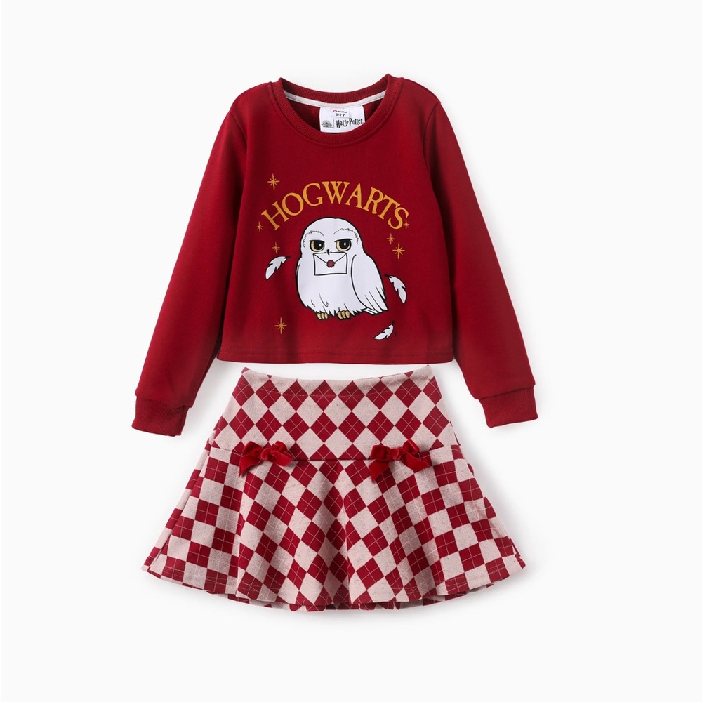 🦉 Hogwarts 🦉 Kids Red Sweater and Skirt Set. Size 7-8.